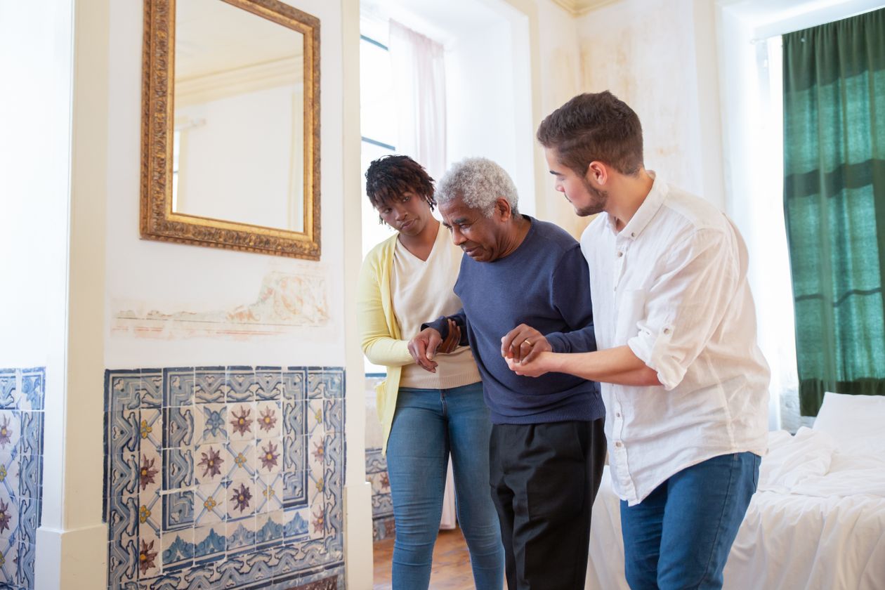 Caregiver assisting a senior client living independently in Fort Lee, NJ